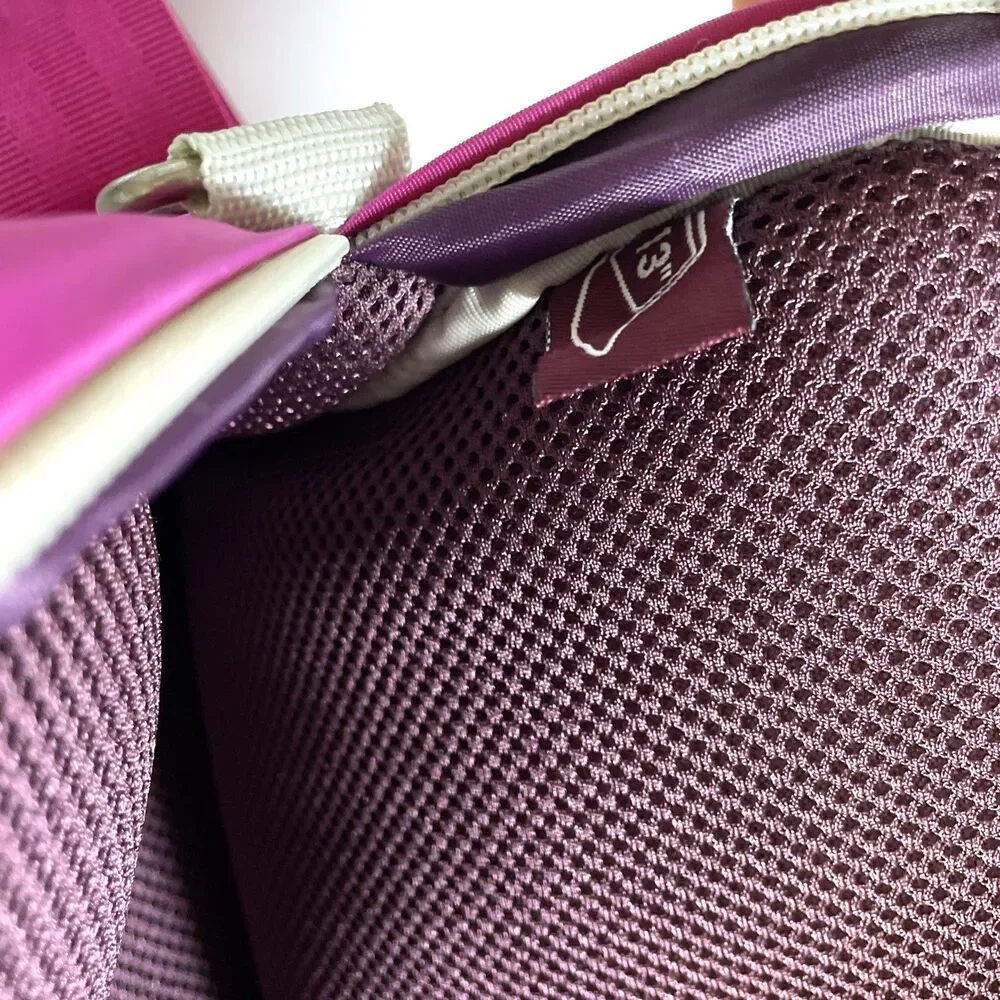 Hellolulu Pink 13 inch Laptop Shoulder / Messenger Bag